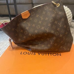 Authentic Louis Vuitton Graceful PM purse